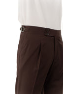 Pantalone con cinturini Karl Mommoo