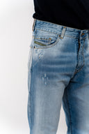 Jeans Kevin strappato