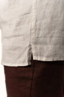 Camicia scollo in lino