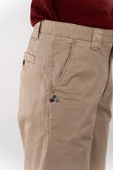 Chino gabardina Regular Berna