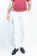 Pantalone pinces e risvolto