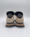 AMA BRAND SNEAKERS RUN
